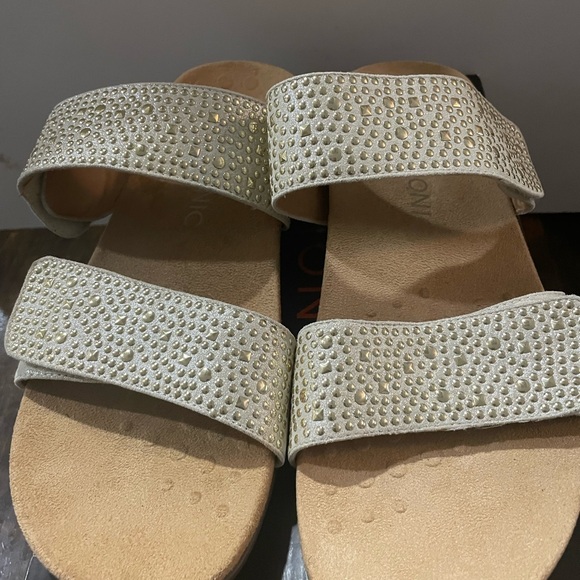 Vionic Gold Rest Somoa sandals - Picture 9 of 11